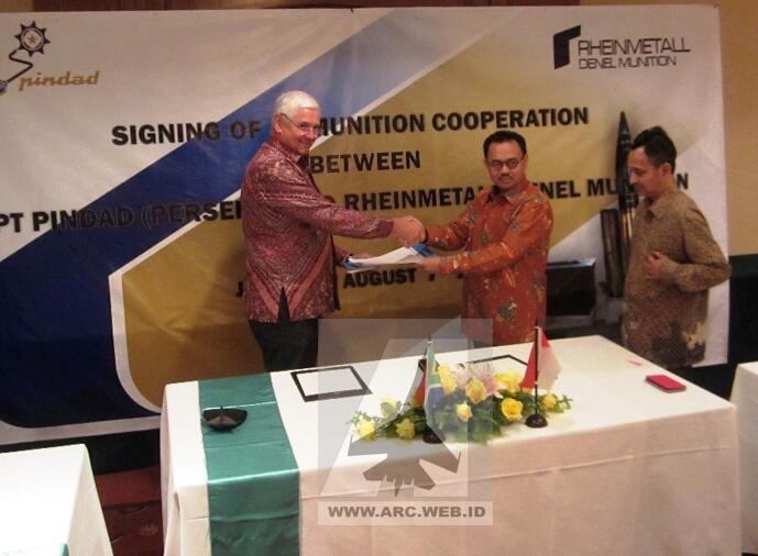 Pindad dan Rheinmetall Denel Munition Rintis Kerjasama