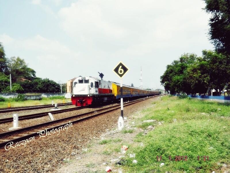 Kumpulan foto Kereta Api hasil jepretan sendiri