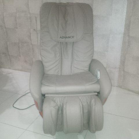 for sale kursi pijat mrek advance type ichiro