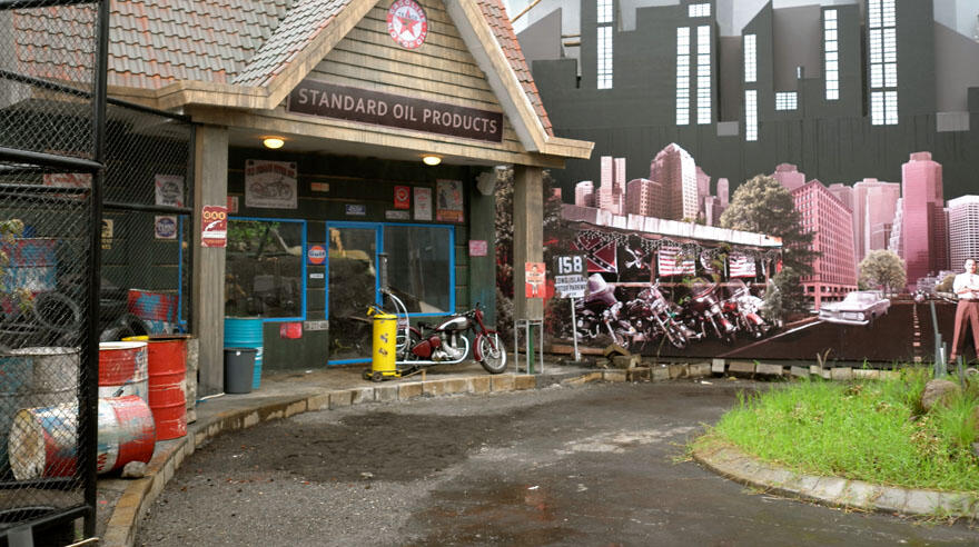 Museum Angkut Batu - Senyum Hangat Dari Si &quot;Besi Tua&quot;