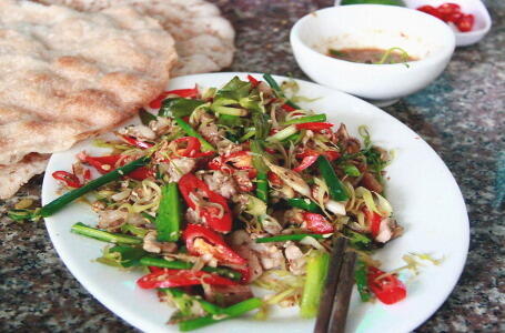 Daging Kucing Goreng Jadi Santapan Populer di Vietnam