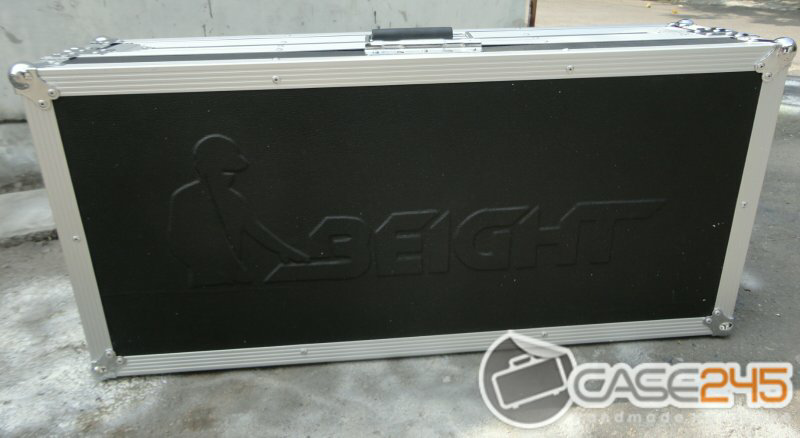 ++ case245 flightcase dj pioneer, traktor, etc ++