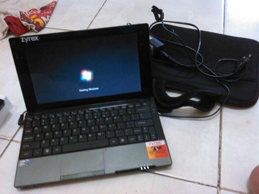 netbook murah zyrex sky EP1210 satu juta aja