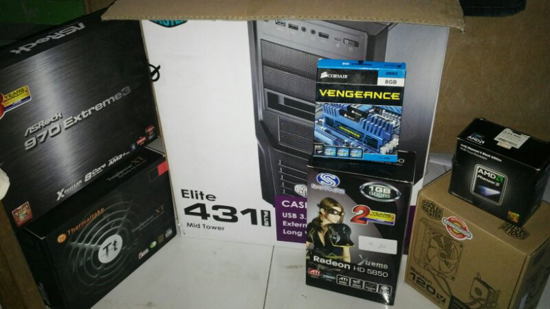 wts satu set pc gaming (purwodadi, semarang)