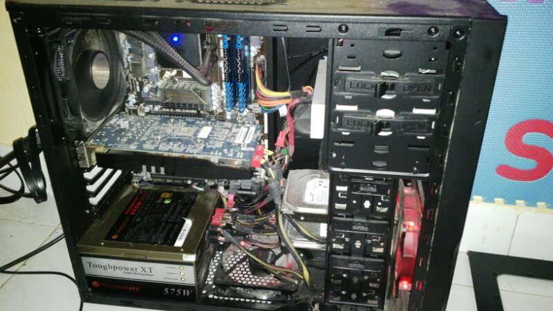wts satu set pc gaming (purwodadi, semarang)