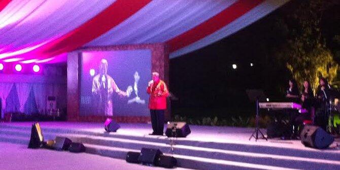 Luncurkan album baru, SBY nyanyi Rumah Kita &amp; To Love Somebody