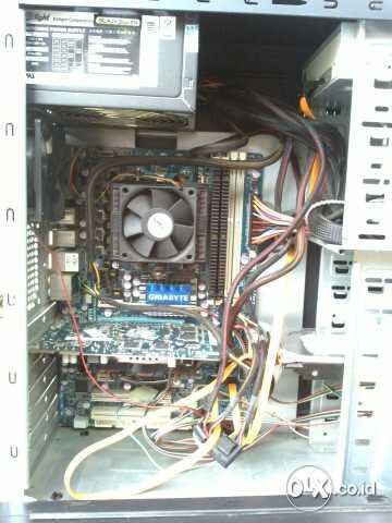 Murah Pc Set AMD PHENOM II X4 For Gaming