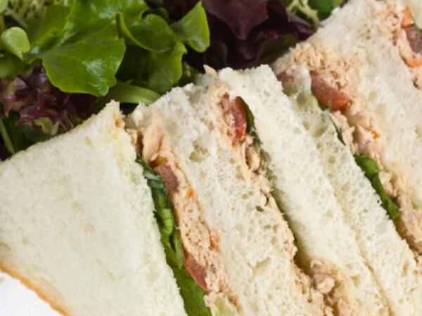 10 MAKANAN FASTFOOD INI TERNYATA MENYEHATKAN
