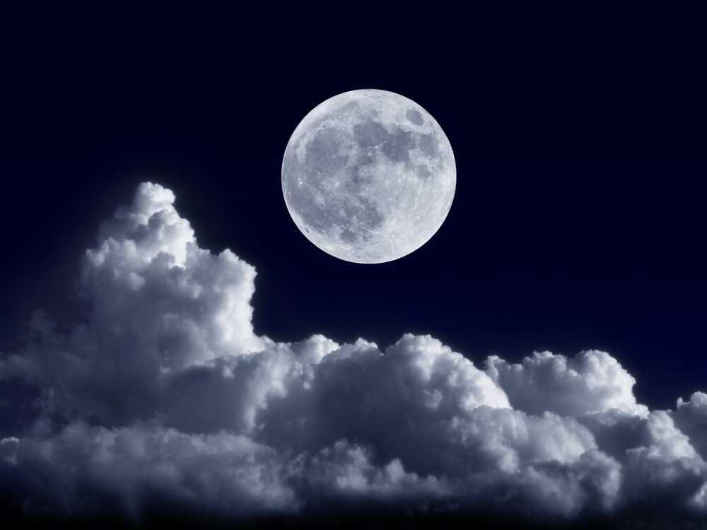Jangan Dilewatkan, "Supermoon" dan Hujan Meteor di Agustus ( 10 Agustus 2014)