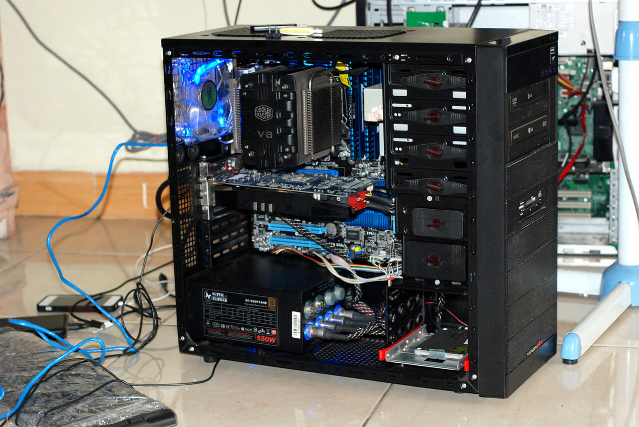 CPU Rakitan Xeon E3 1230 V2 Cakep Kumplittt ...........
