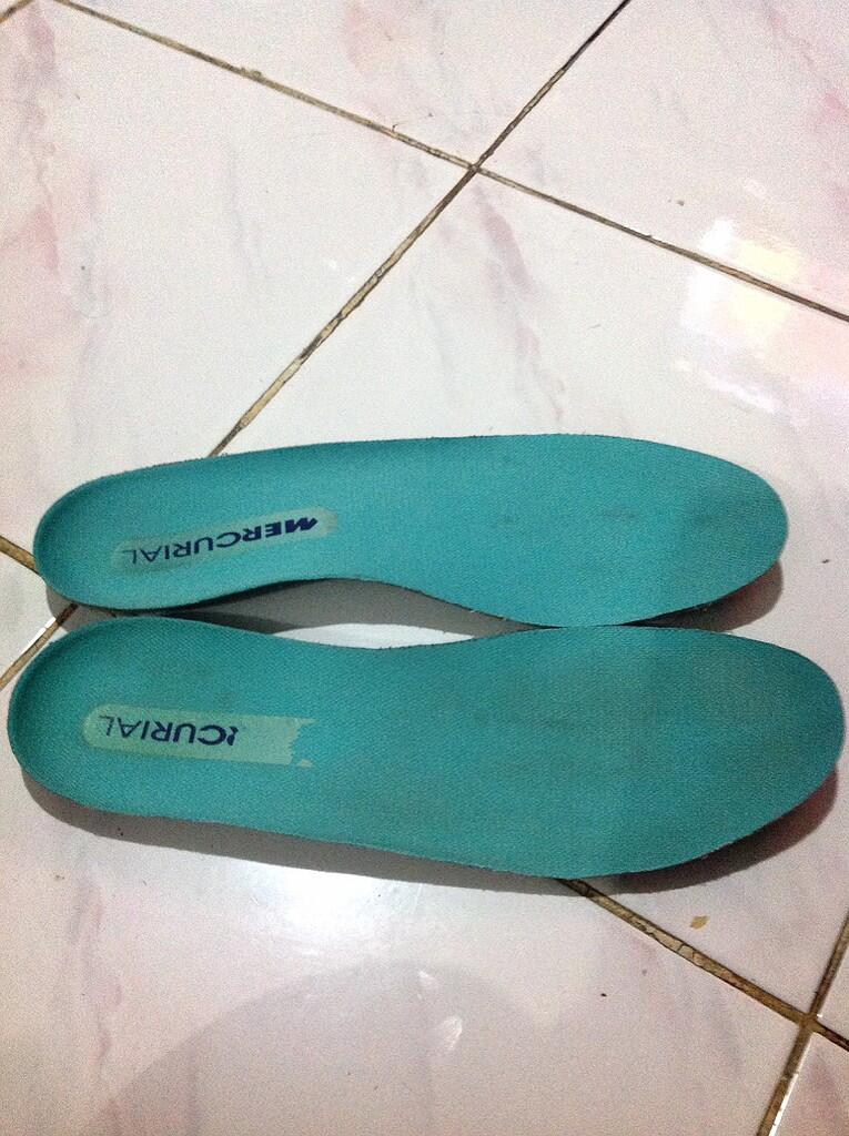 Nike Mercurial & Nike Elastico (Sepatu futsal)