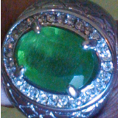 cincin batu jamrud siap dipakai...