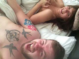 Selfie Belum Cukup, Kini Giliran Sex Selfie Jadi Tren