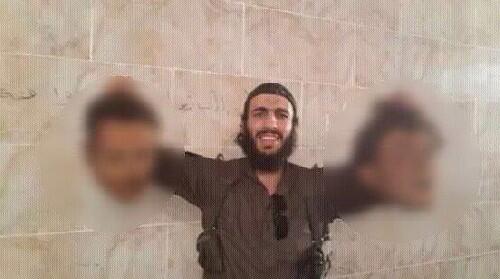 (Sakit Jiwa) Anggota ISIS asal Australia ajarkan anaknya ikut sembelih kepala Manusia