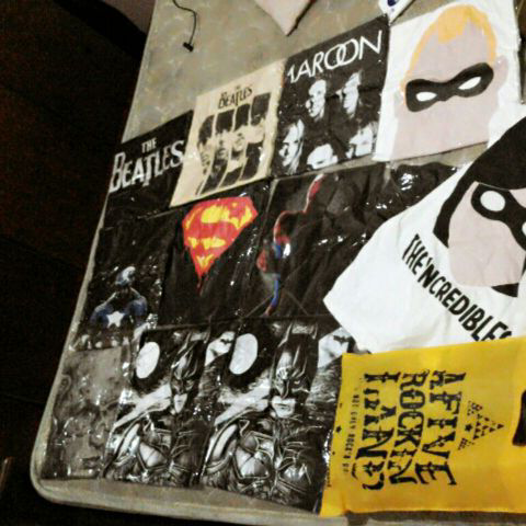 punya design untuk jualan kaos?? -hubungi kami vendor sablon kaos manual,,