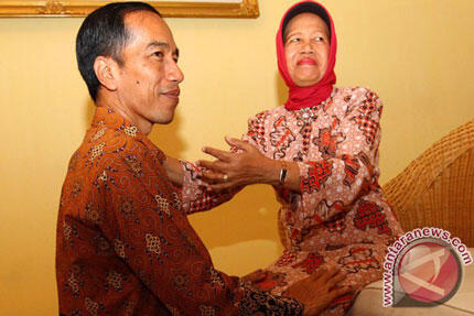 Bung Karno Jokowi SBY Prabowo Soeharto Bimbim DIPELUK MALAIKAT {poto}