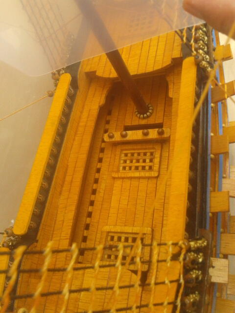 MINIATUR KAPAL