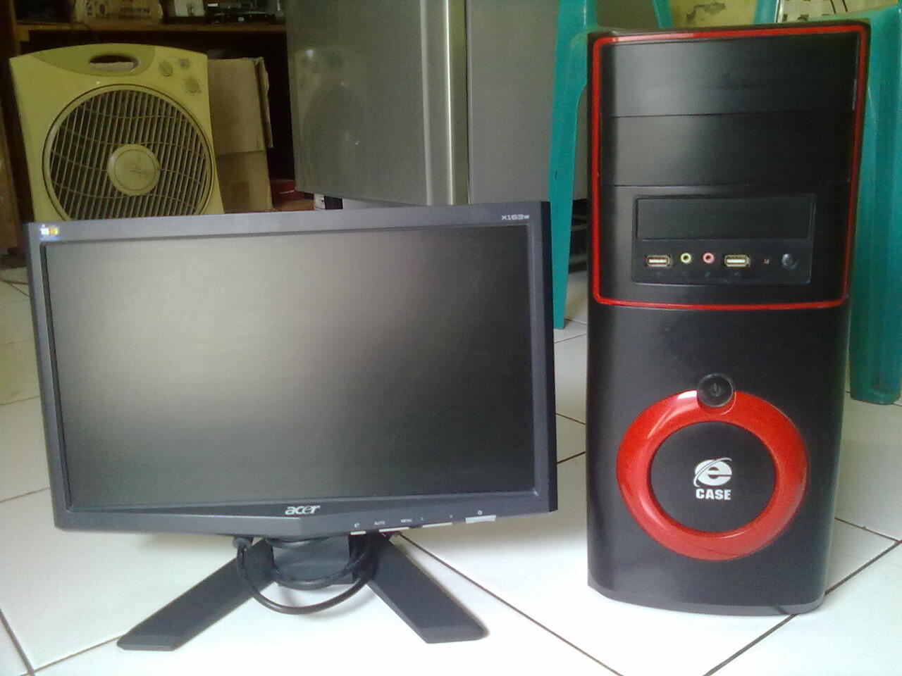Tiga Unit Komputer Dual Core