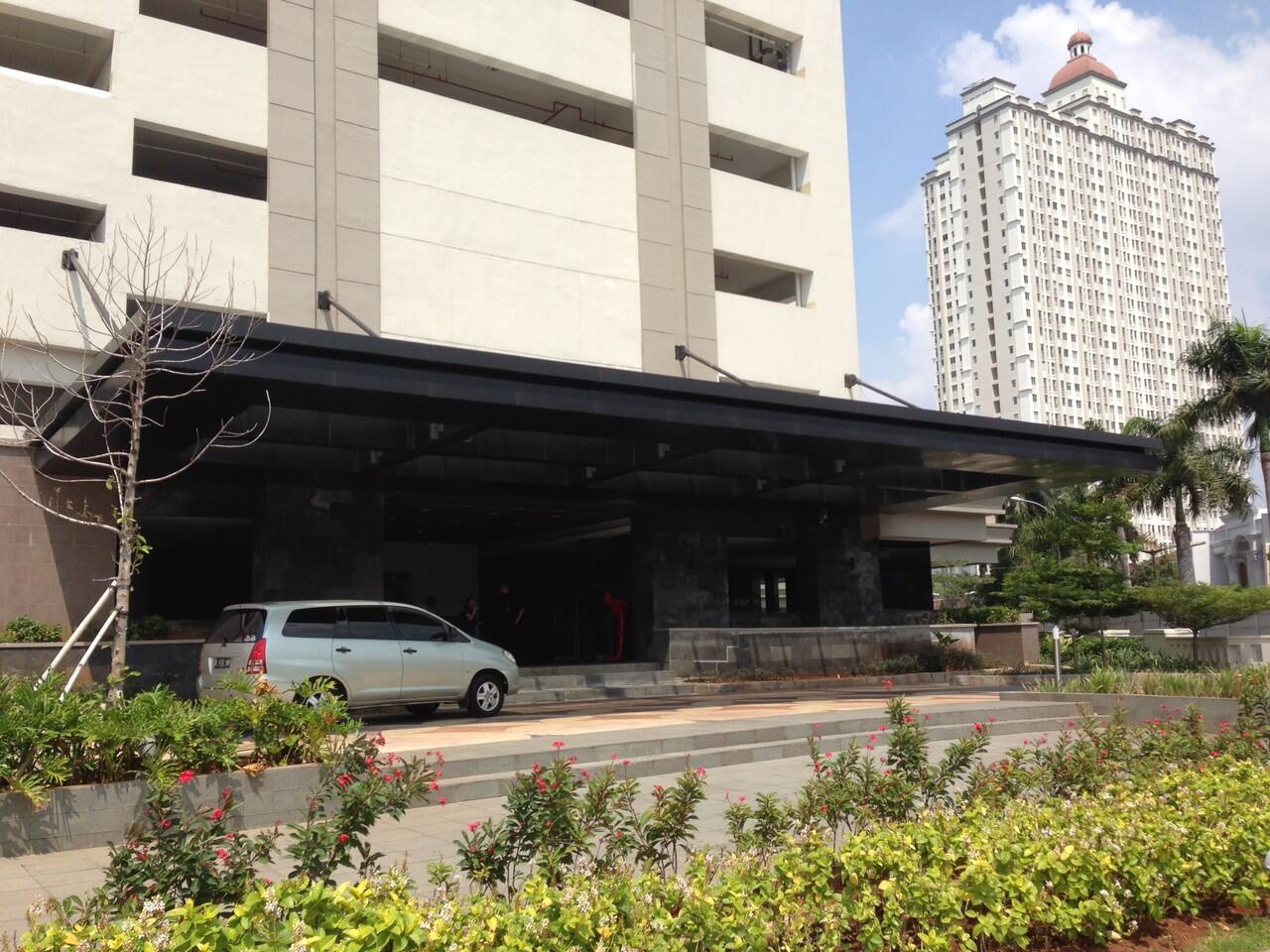 DIJUAL Apartemen Green Lake Sunter Lantai 36 (Paling Atas)