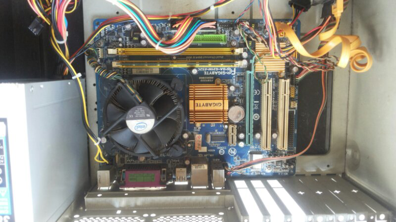 Cpu / pc core 2 duo e7500 hdd 250gb ram 2gb ddr2.