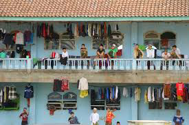 PESANTREN TERTUA DI INDONESIA