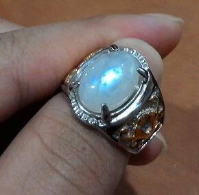 Cincin Moonstone Biru Laut Adem Mantep Murah 299.999 saja.. :D