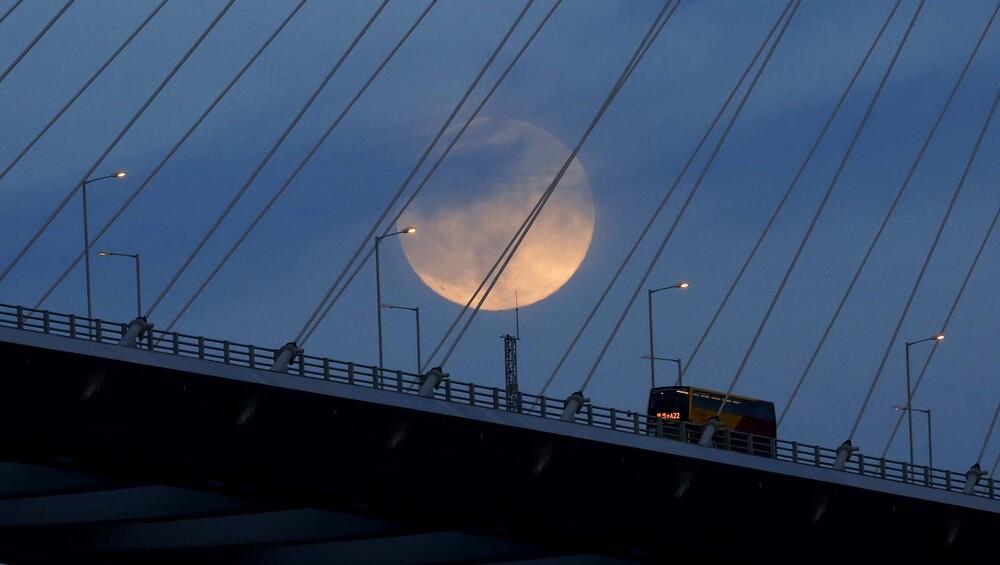Indahnya &quot; Supermoon 10 Agustus 2014 &quot;, dilihat dari berbagai belahan Dunia