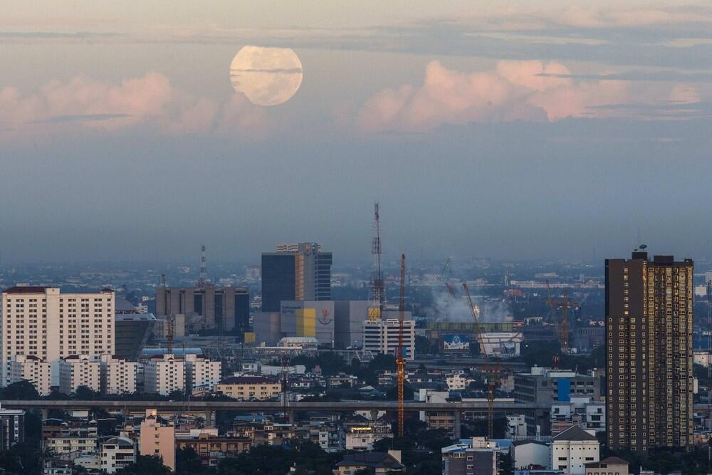 Indahnya &quot; Supermoon 10 Agustus 2014 &quot;, dilihat dari berbagai belahan Dunia