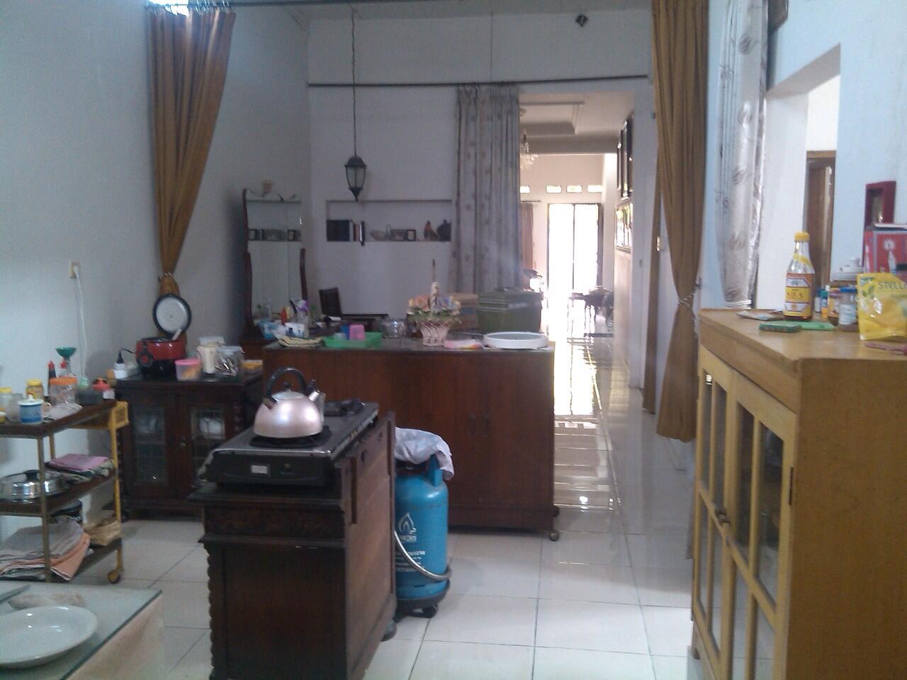 Rumah 2lt di sekitar Bintaro Jaya