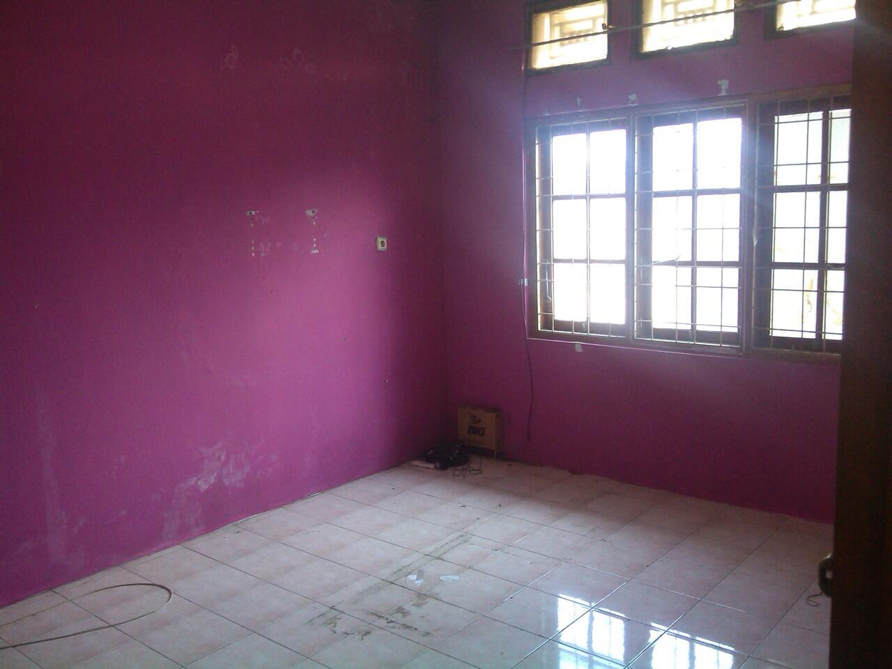 Rumah 2lt di sekitar Bintaro Jaya
