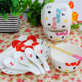 Di Jual SANRIO SET TABLEWARE HELLO KITTY