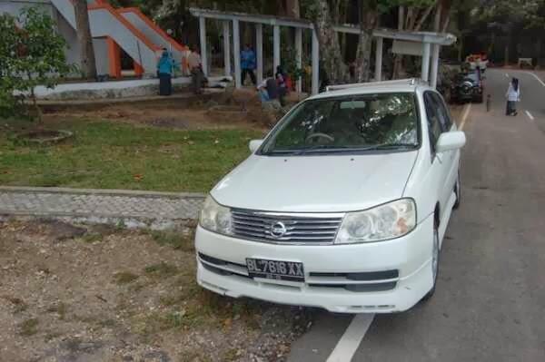 Mau Sewa Jaguar dan Mobil Mewah Lainnya Seharian Cuma 200 Ribu? Yok ke Sabang!