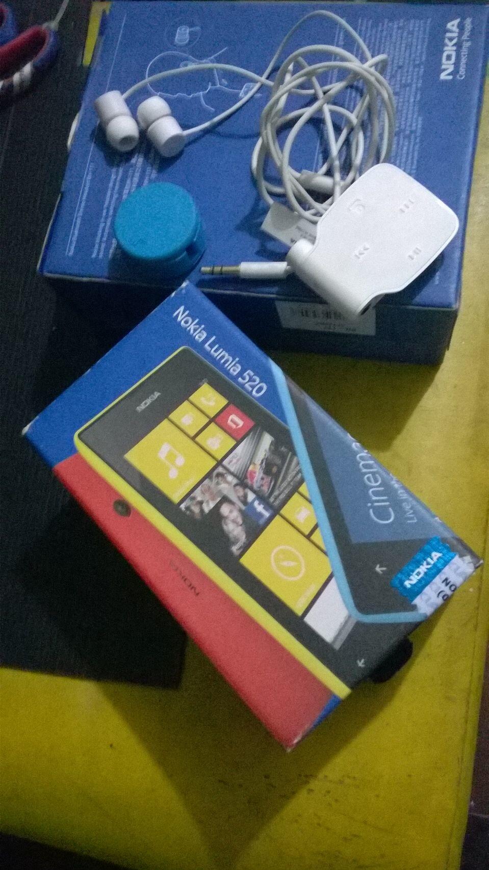 nokia Lumia 520 blue cyan bandung cod only