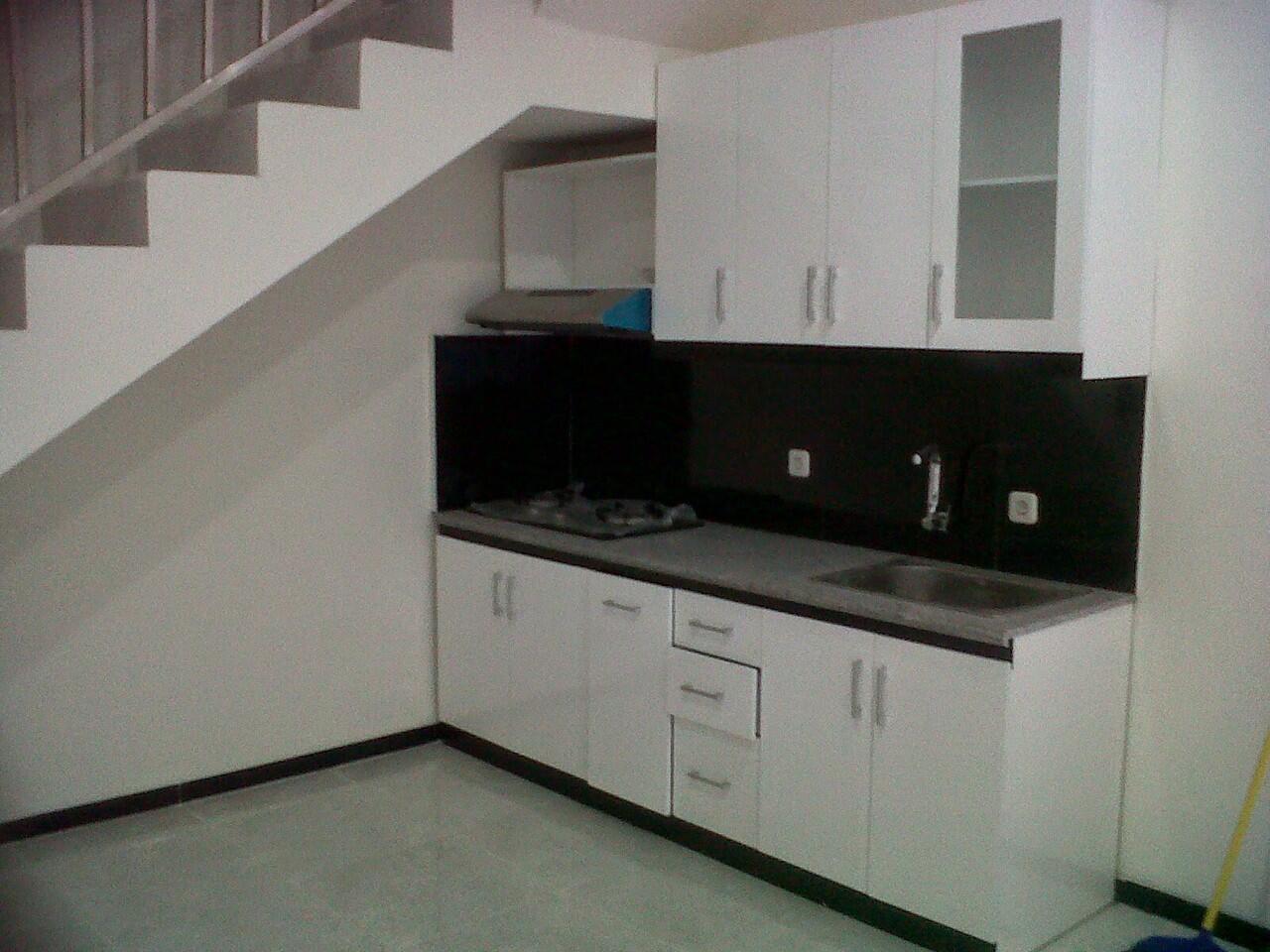 Rumah siap huni 2lt di lempongsari type 76/65m2