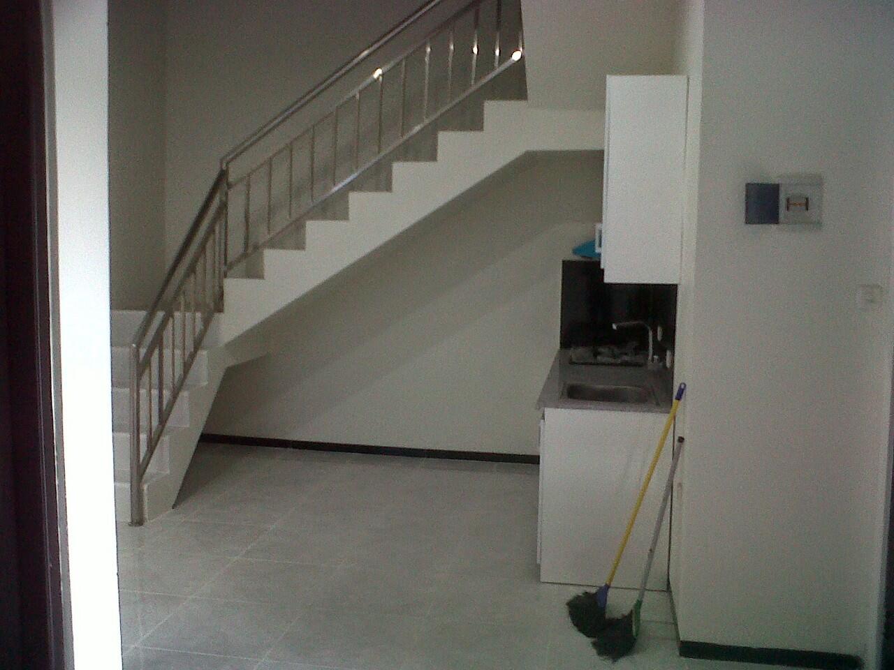 Rumah siap huni 2lt di lempongsari type 76/65m2
