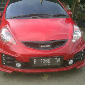 JUAL BODYKIT,SPOILER,GRILL,BEMPER MOBIL HARGA KASKUSER..^^.murah...