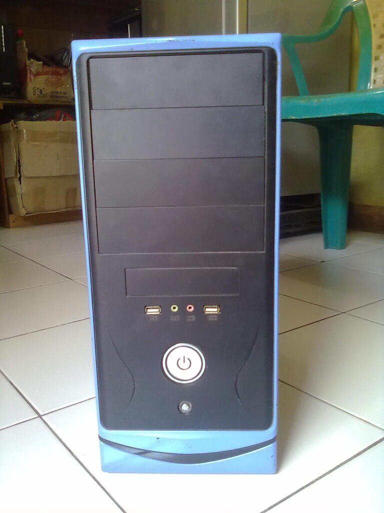 AMD Athlon X2 250 dengan LCD Acer