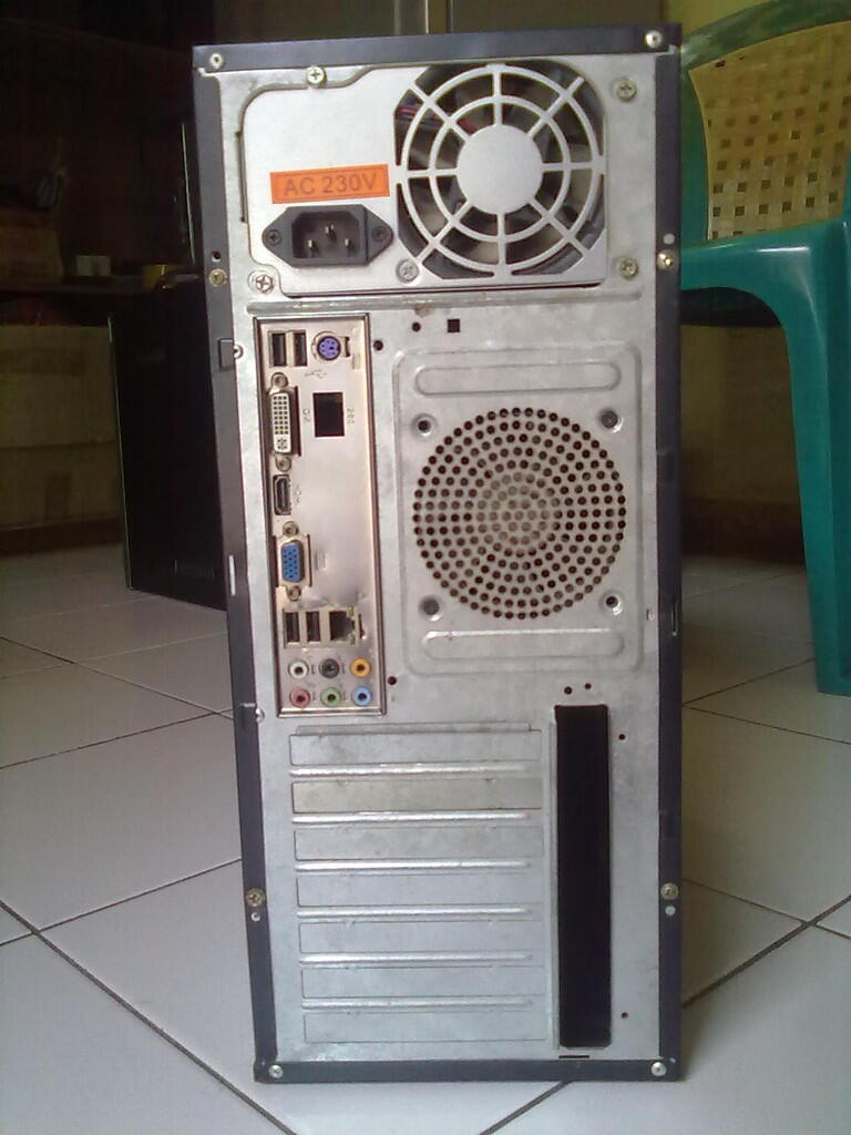 AMD Athlon X2 250 dengan LCD Acer