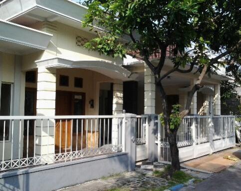 Rumah Rungkut Mapan Tenggilis MERR Surabaya