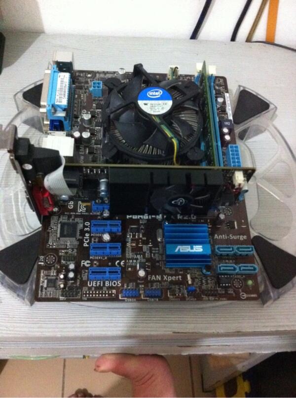 PC Gaming i3 2100 Mbak Sandy Murmer