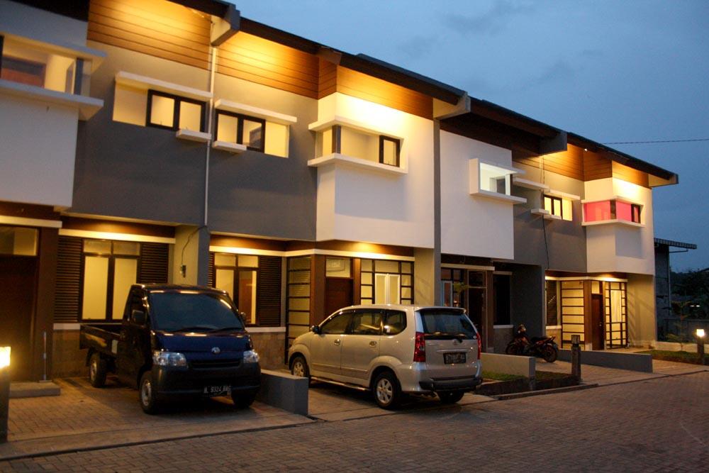Town House Denaya Green Residence