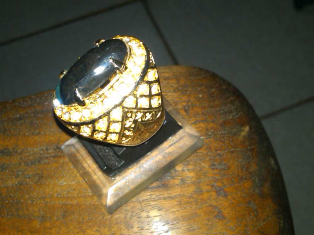 BU 500k dirawat .............. ( Bacan Under 500k dirawat...... )