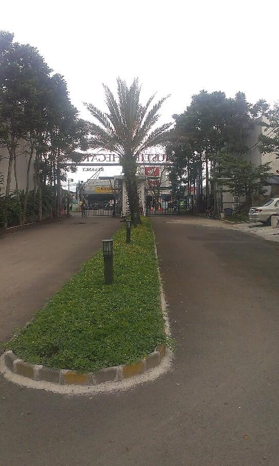 RUMAH MUSTIKA HEGAR REGENCY, JL. MUSTIKA HEGAR RAYA NO. 1