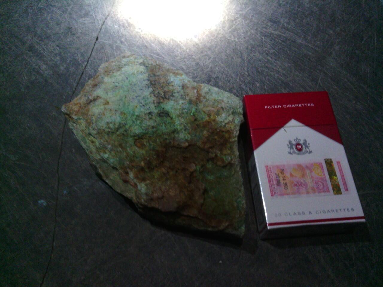 ROUGH BACAN ALMAHERA
