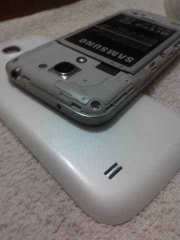 sell samsung S4 MINI GT 9190 putih segel SEIN BU intip gan