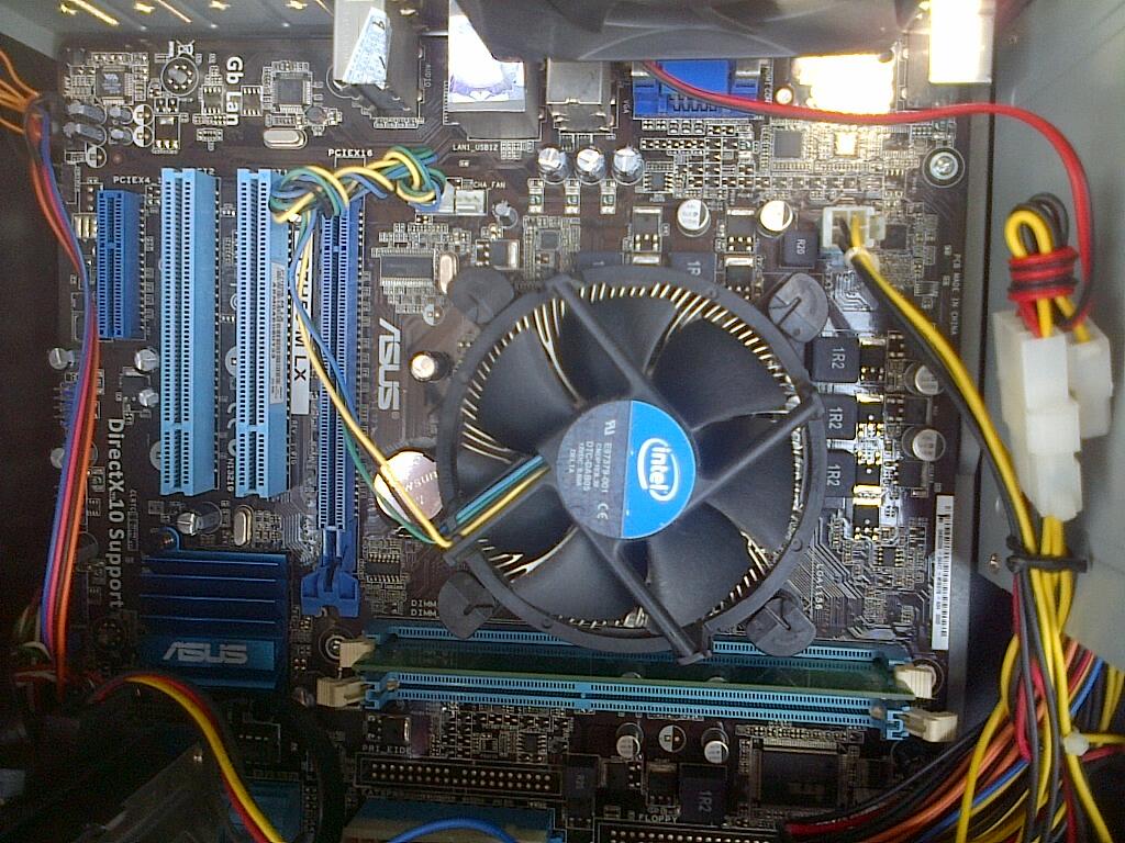 Murah Cpu Core I3 540 3,06ghz/hdd 320gb/ram Ddr3 2gb Mantap siap pakai