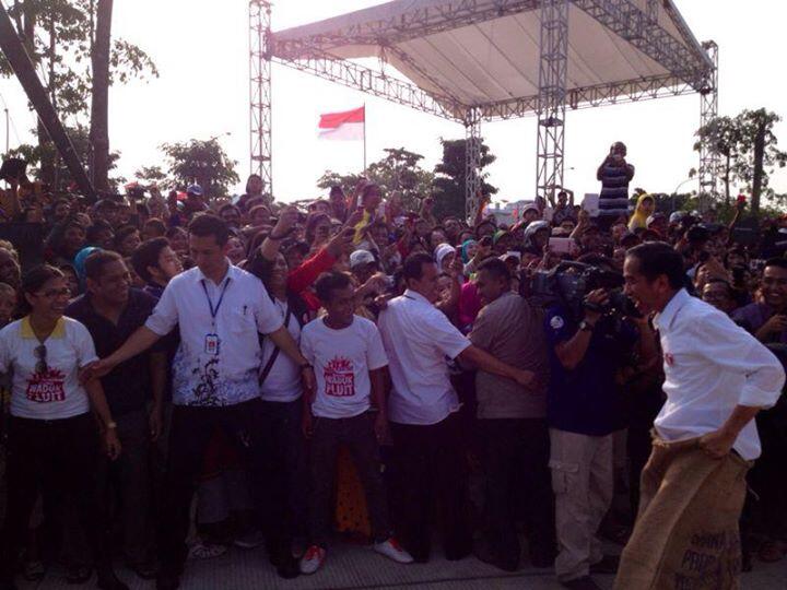 Inilah Pemimpin yang Merakyat!!!