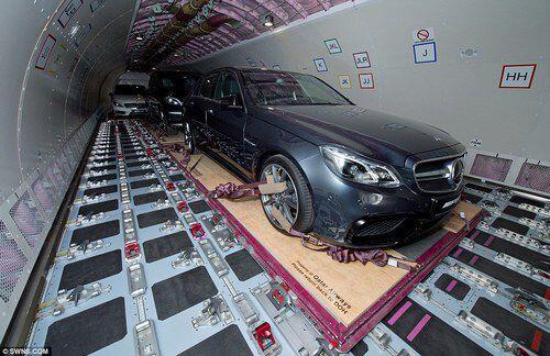 Cara 'Playboy' Arab Boyong Mobil Mewah ke London