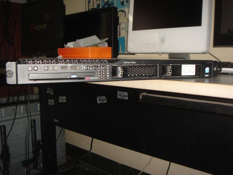 Server IBM X306M 1U murah ajah
