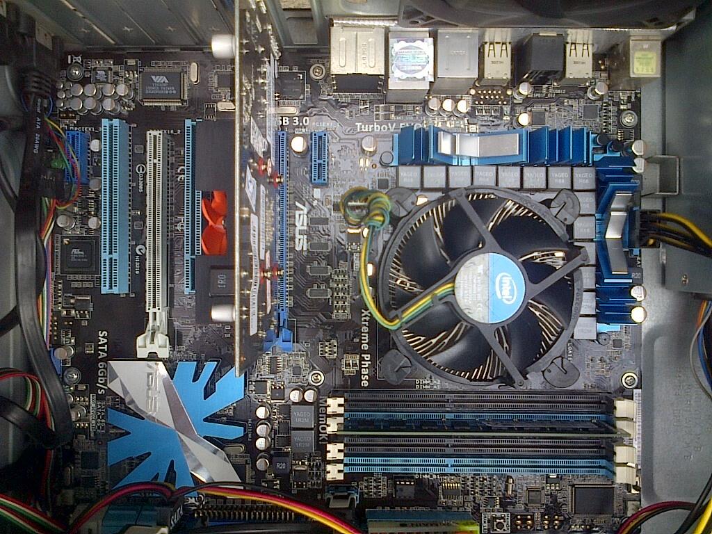 Murah Cpu Core I7 870 2,93ghz/hdd 500gb/ram Ddr3 4gb/ Vga 1Gb 128Bit GDDR5